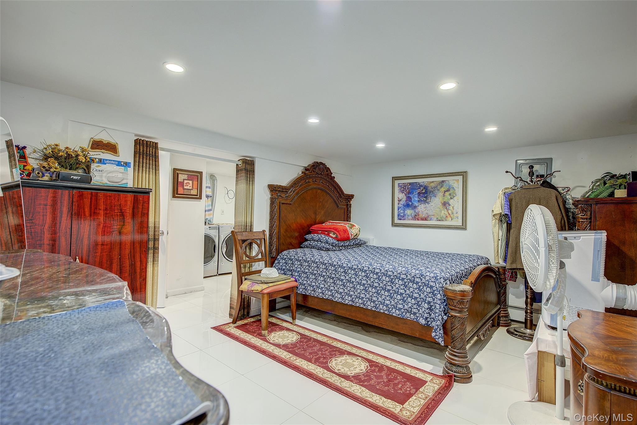 #20 photo, 89-06 175th Street, Jamaica , NY 11432