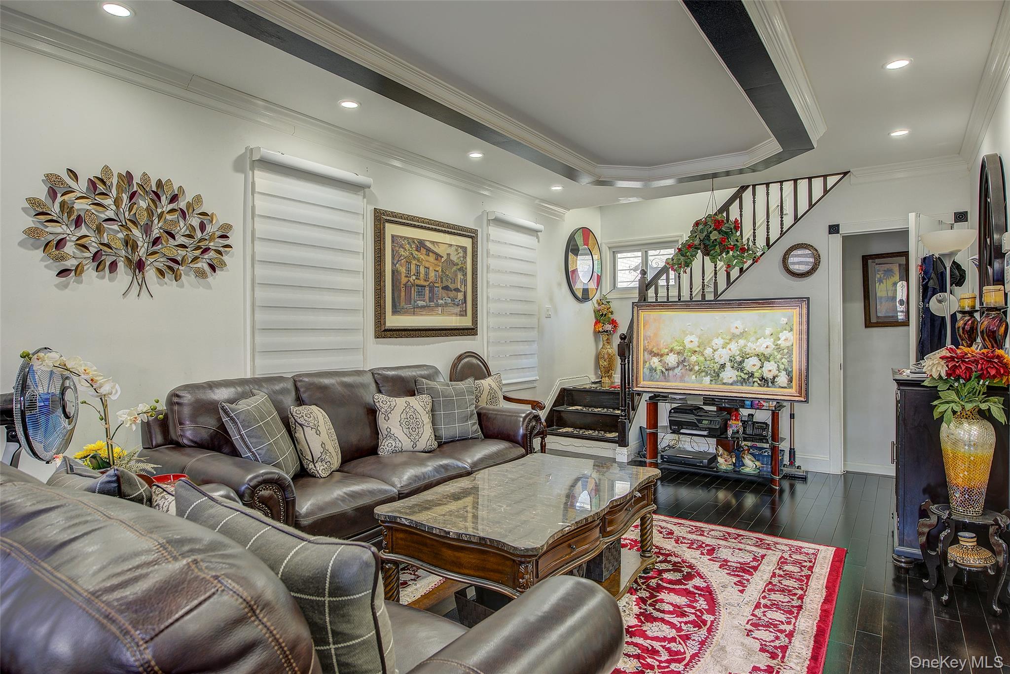 #5 photo, 89-06 175th Street, Jamaica , NY 11432