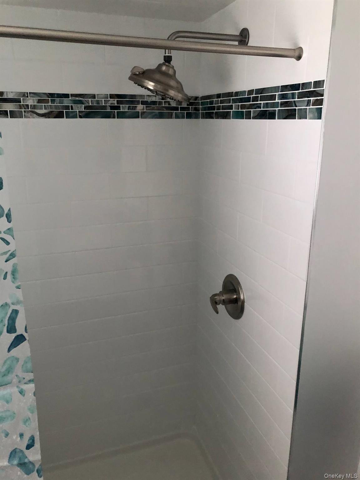 #2 photo, Hampton Bays, Hampton Bays , NY 11946