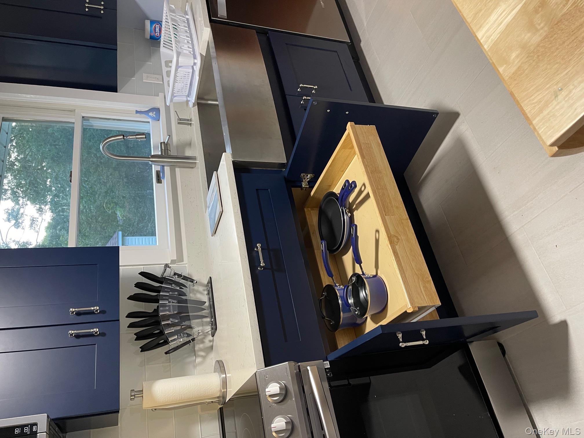 #6 photo, Hampton Bays, Hampton Bays , NY 11946