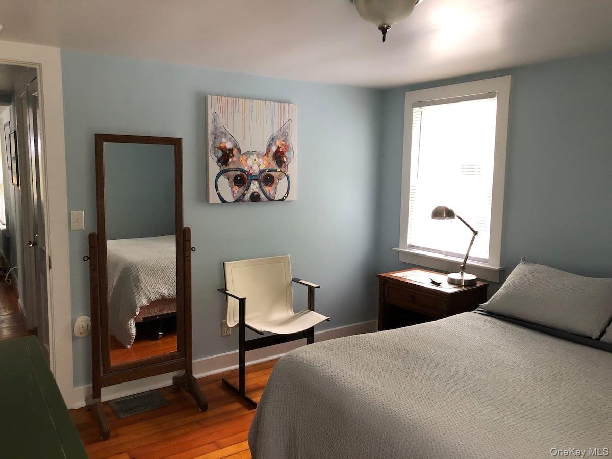 #7 photo, Hampton Bays, Hampton Bays , NY 11946