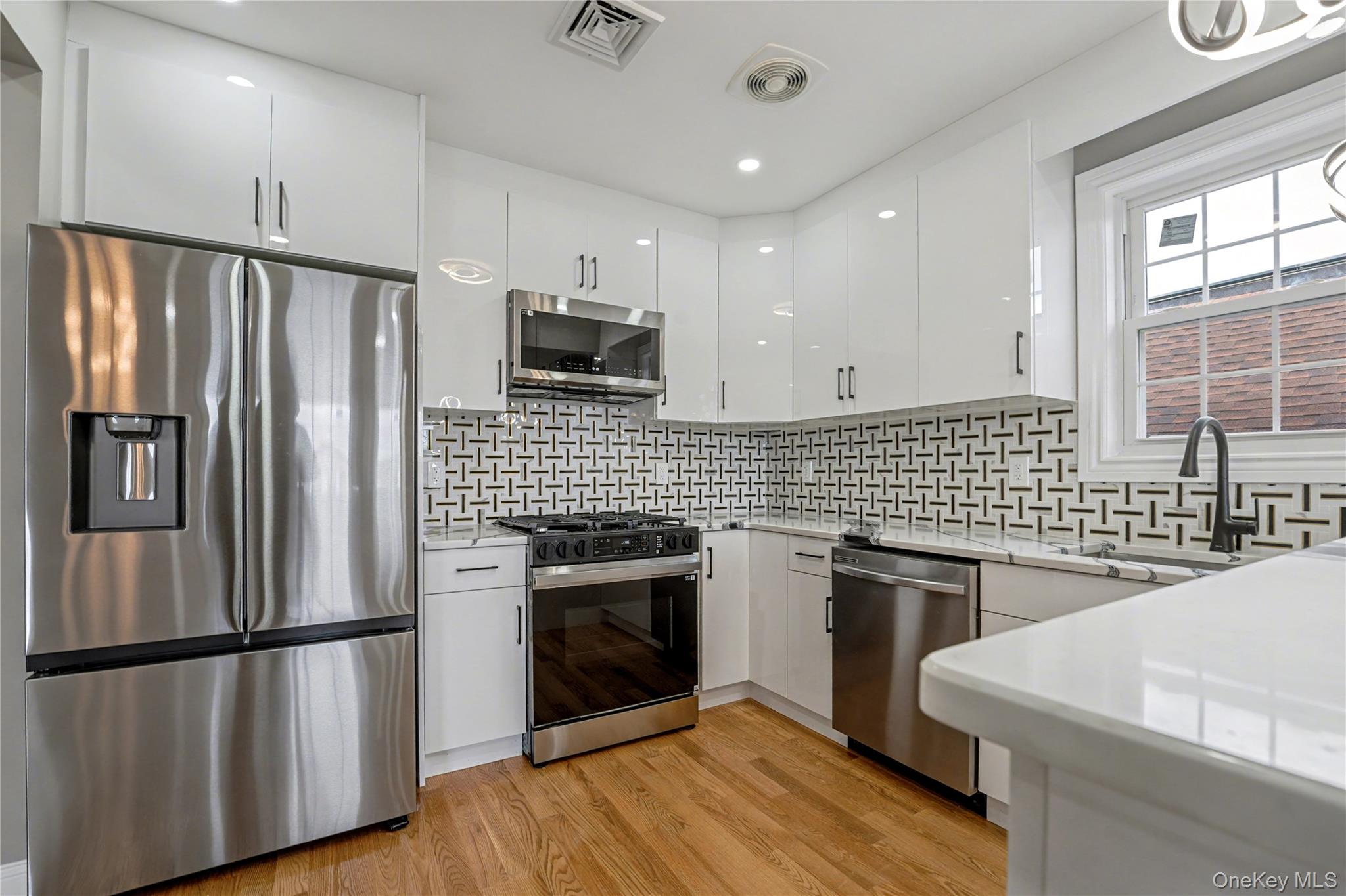 #11 photo, 128-22 149th Street, Jamaica , NY 11436