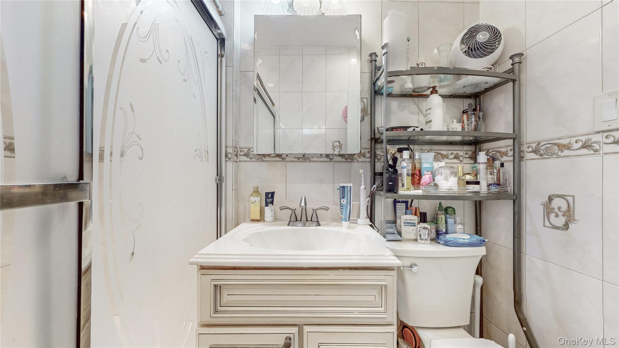 #9 photo, 18908 114th Road, Saint Albans , NY 11412