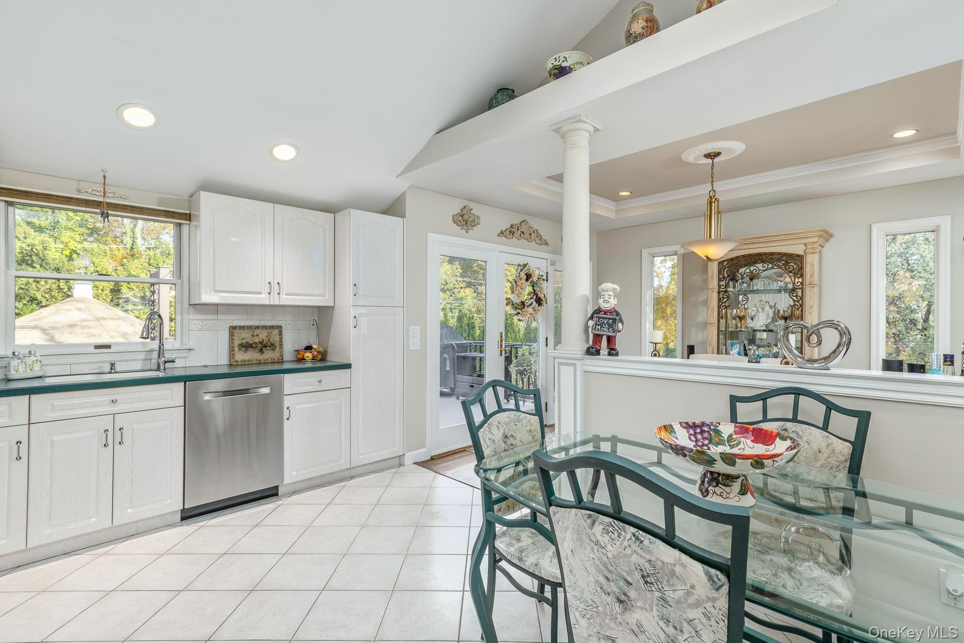 #15 photo, 74 Lauren Avenue, Dix Hills , NY 11746