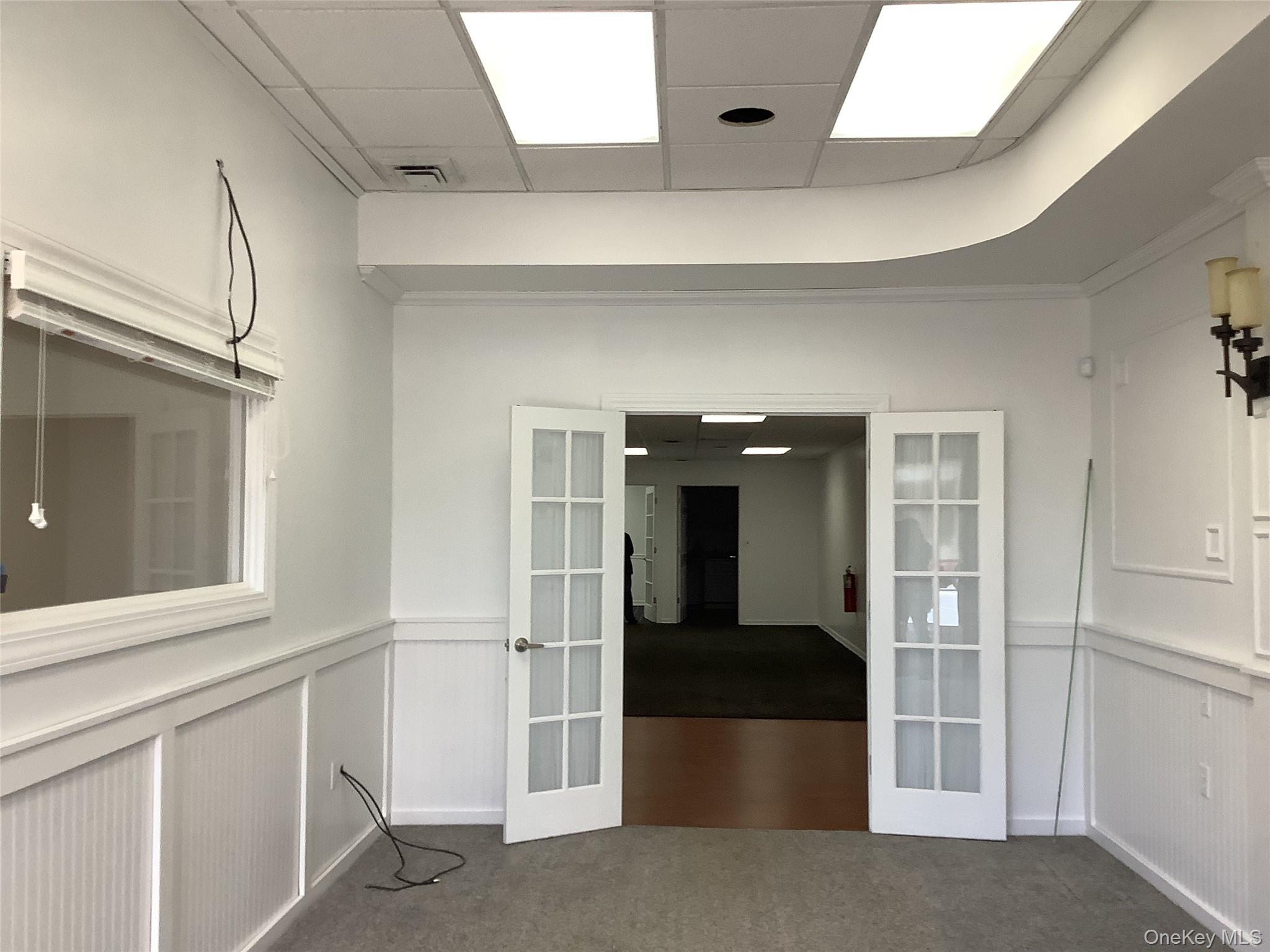 #11 photo, 93-95 Jackson Avenue, Syosset , NY 11791