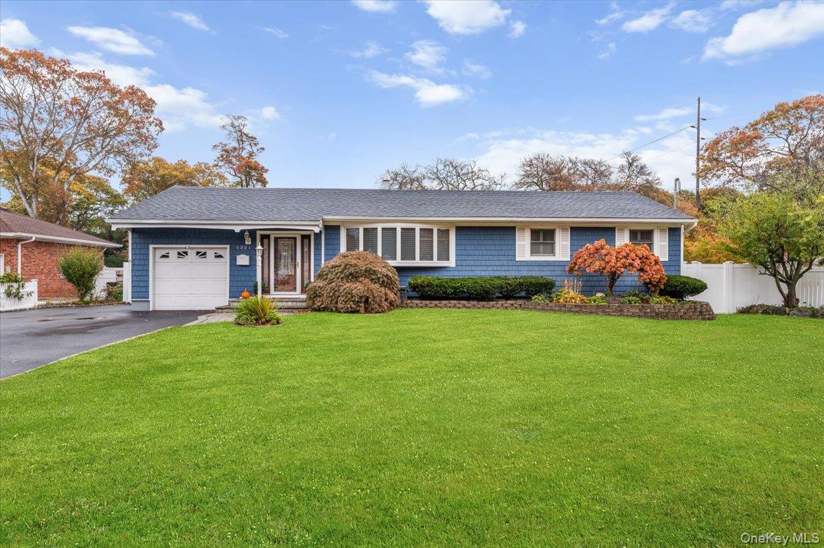 #1 photo, 1321 Manor Lane, Bay Shore , NY 11706