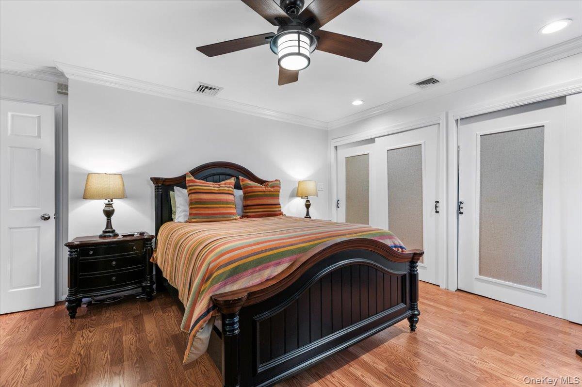 #18 photo, 1321 Manor Lane, Bay Shore , NY 11706