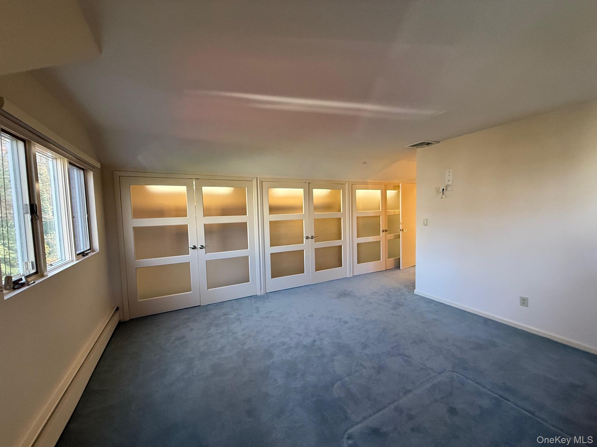 #11 photo, 87 McCulloch Drive, سوفولك Dix Hills , NY 11746