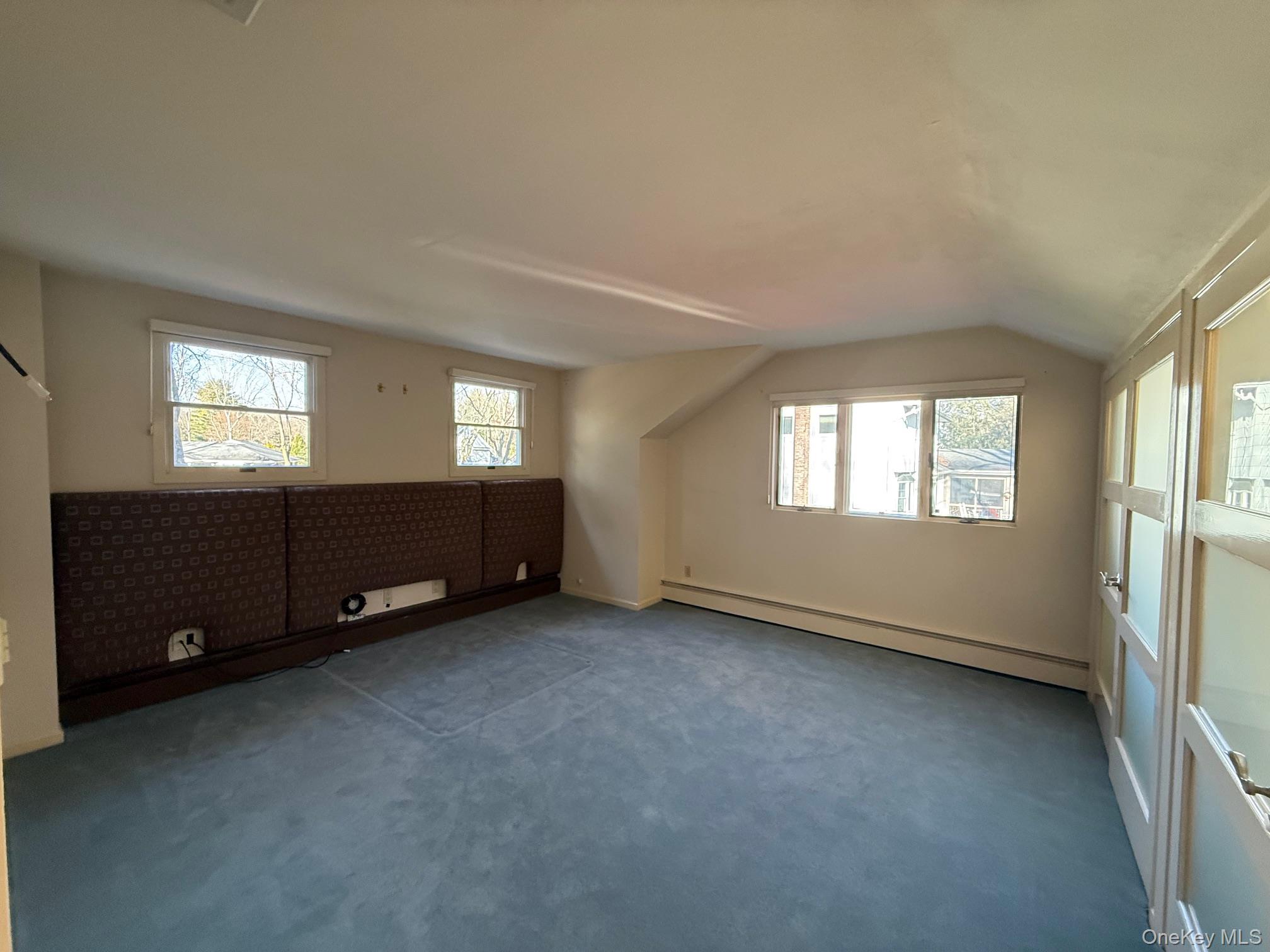 #12 photo, 87 McCulloch Drive, سوفولك Dix Hills , NY 11746