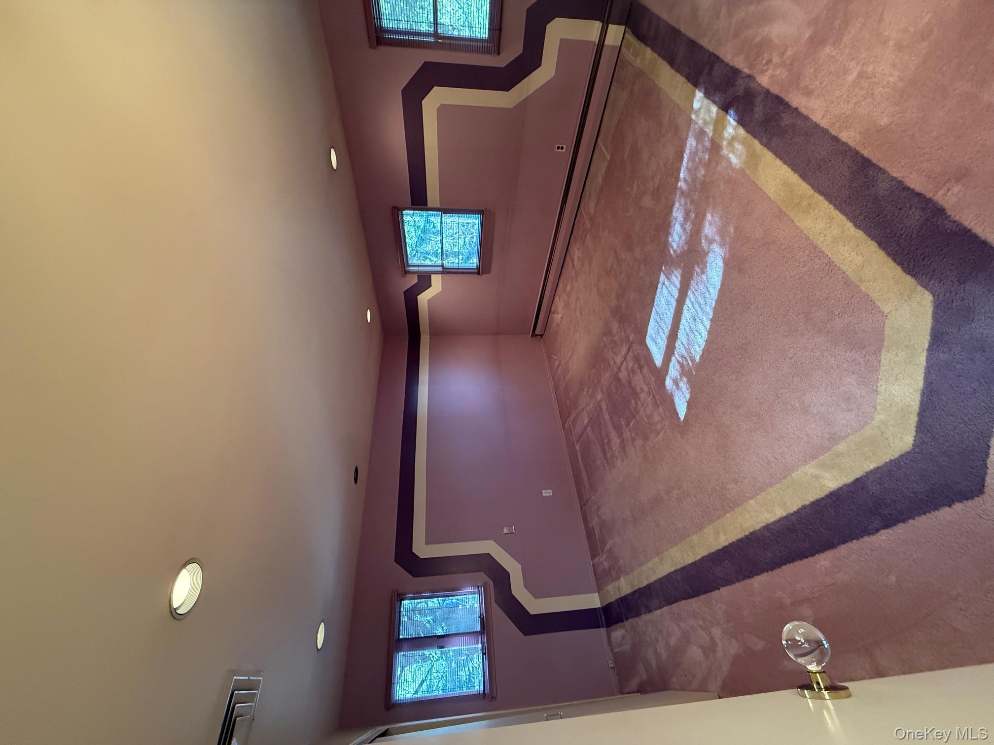 #14 photo, 87 McCulloch Drive, سوفولك Dix Hills , NY 11746