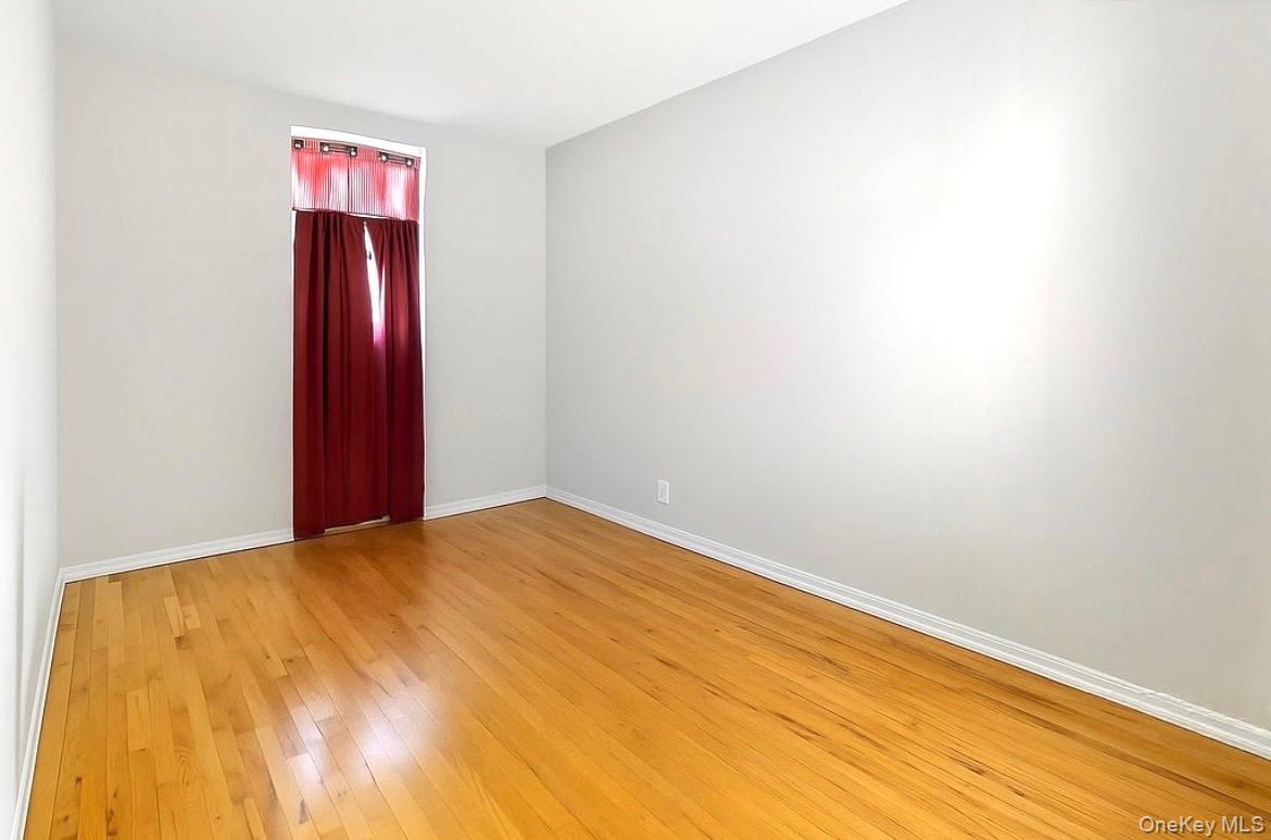 #12 photo, 1017 Faile Street, Bronx , NY 10459