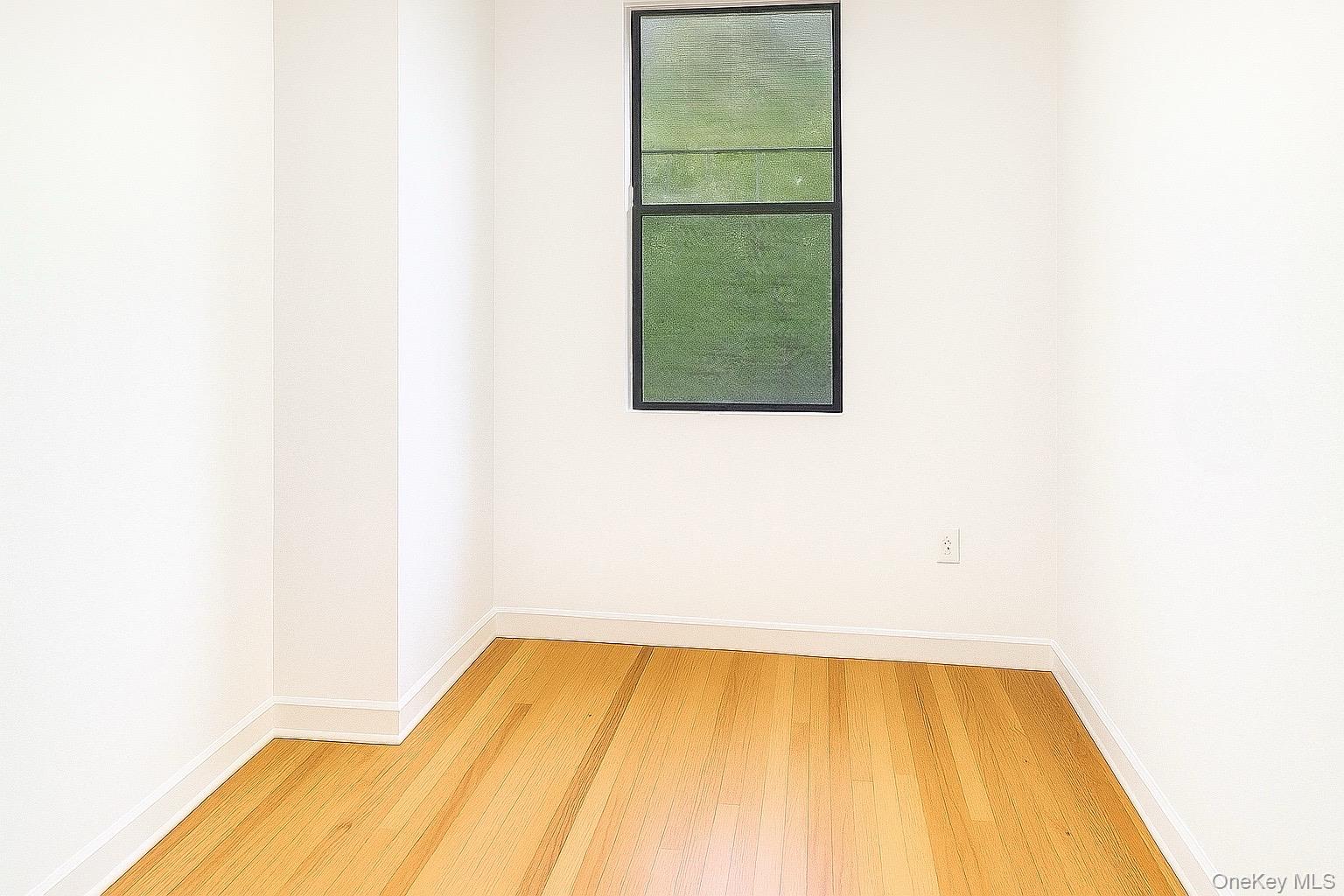 #9 photo, 1017 Faile Street, Bronx , NY 10459