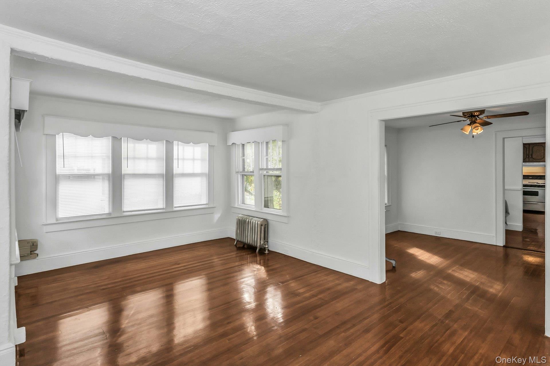 #6 photo, 251 N Long Beach Avenue, Freeport , NY 11520