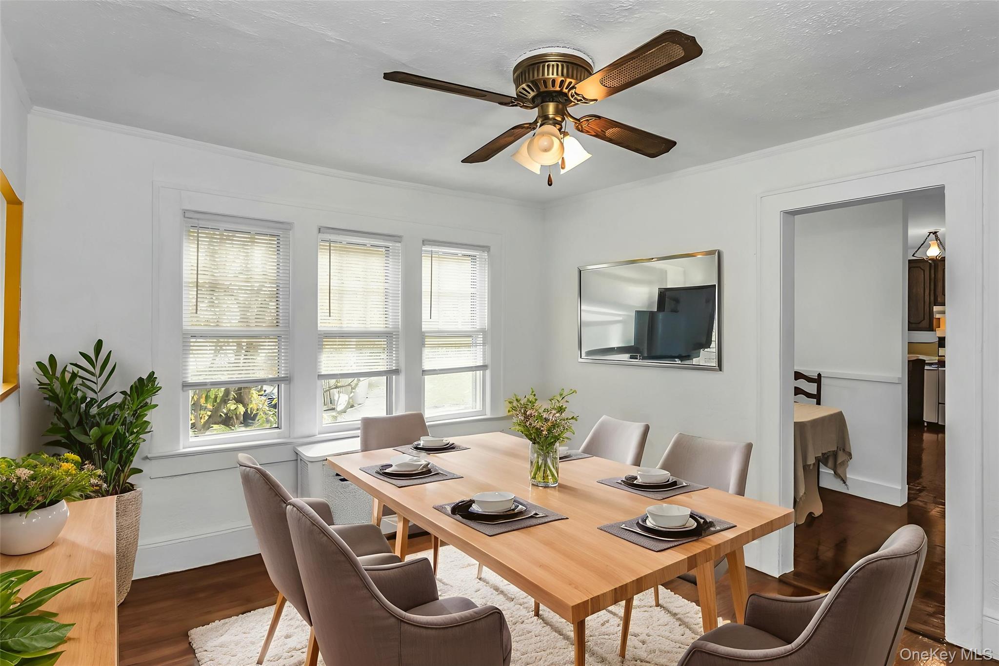 #7 photo, 251 N Long Beach Avenue, Freeport , NY 11520