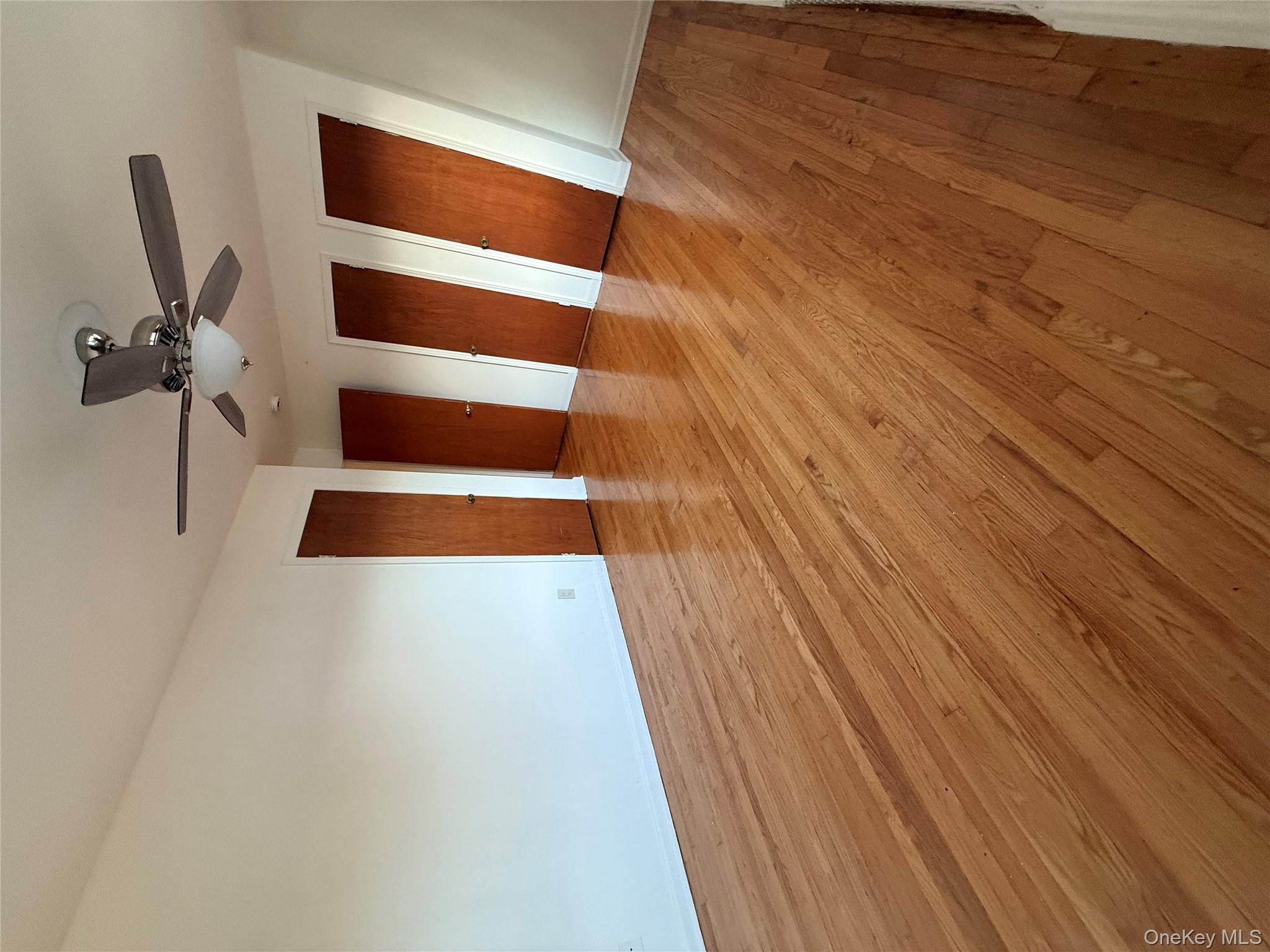 #9 photo, 301A Copiague Place, Copiague , NY 11726