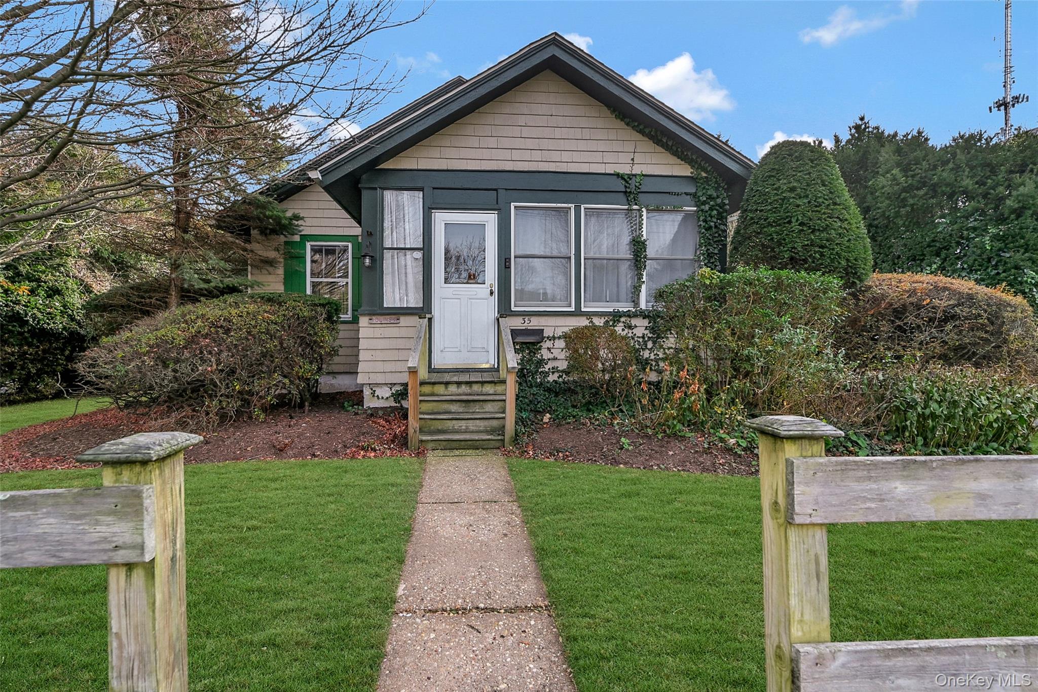 #4 photo, 35 Washington Avenue, সাফোক কাউন্টি Greenport , NY 11944