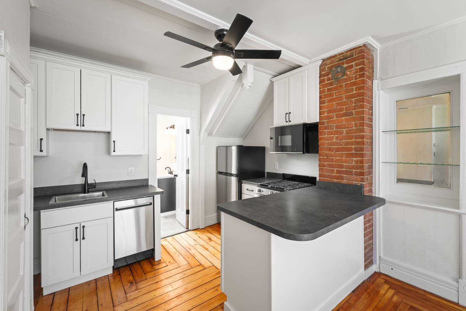 #5 photo, 35 Saratoga Ave, #2, South Glens Falls , NY 12803