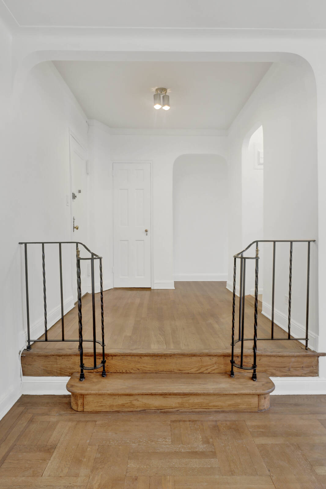 #5 photo, 25 Plaza St West, #2C, Park Slope , NY 11217