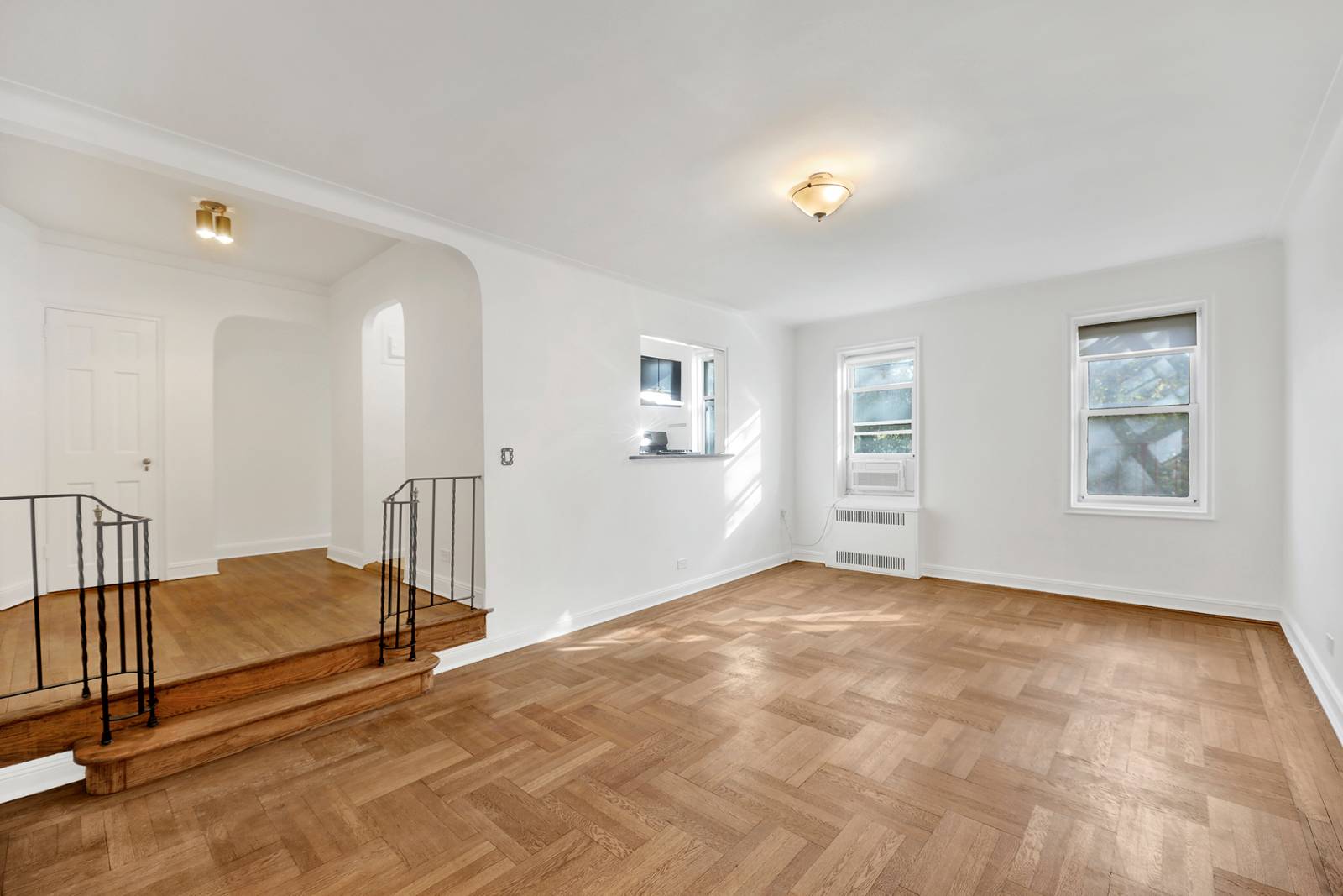 #6 photo, 25 Plaza St West, #2C, Park Slope , NY 11217