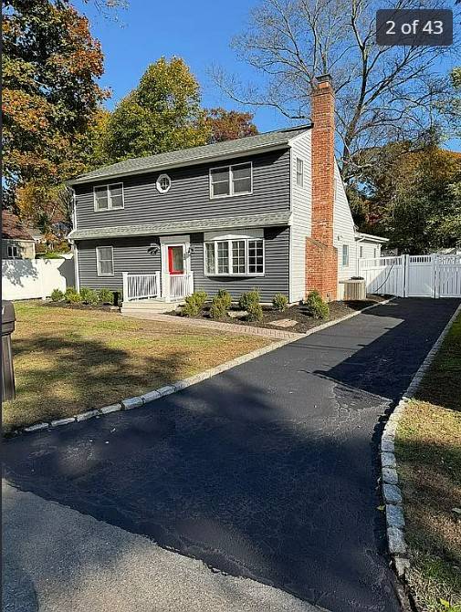 #1 photo, 7 CLAIRE AVE, Huntington Station , NY 11746