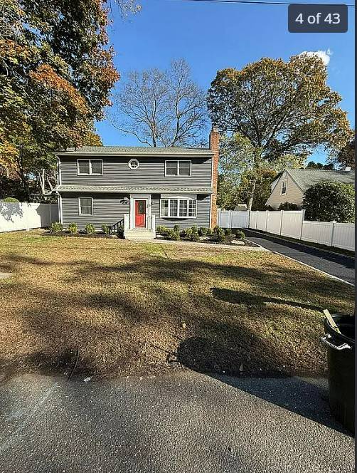 #41 photo, 7 CLAIRE AVE, Huntington Station , NY 11746