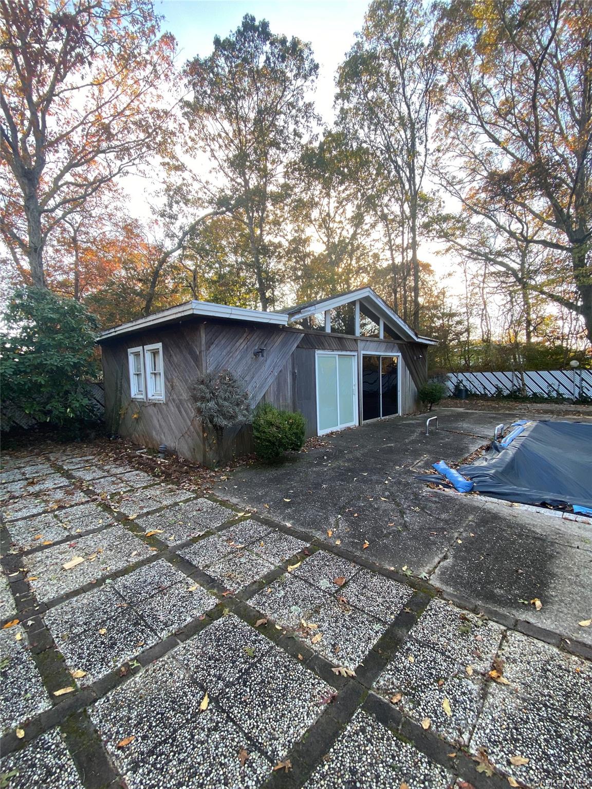 #3 photo, 64 Lincoln Avenue, Mastic Beach , NY 11951