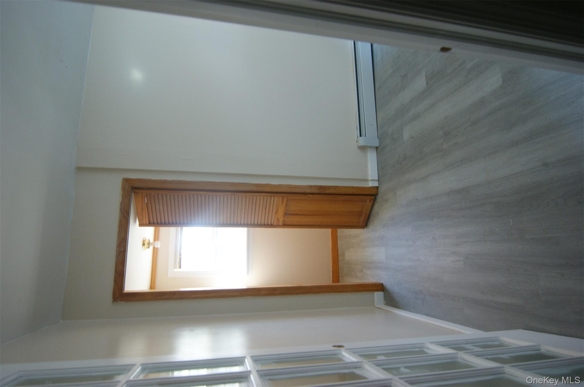 #17 photo, 5840 254th Street, Little Neck , NY 11362