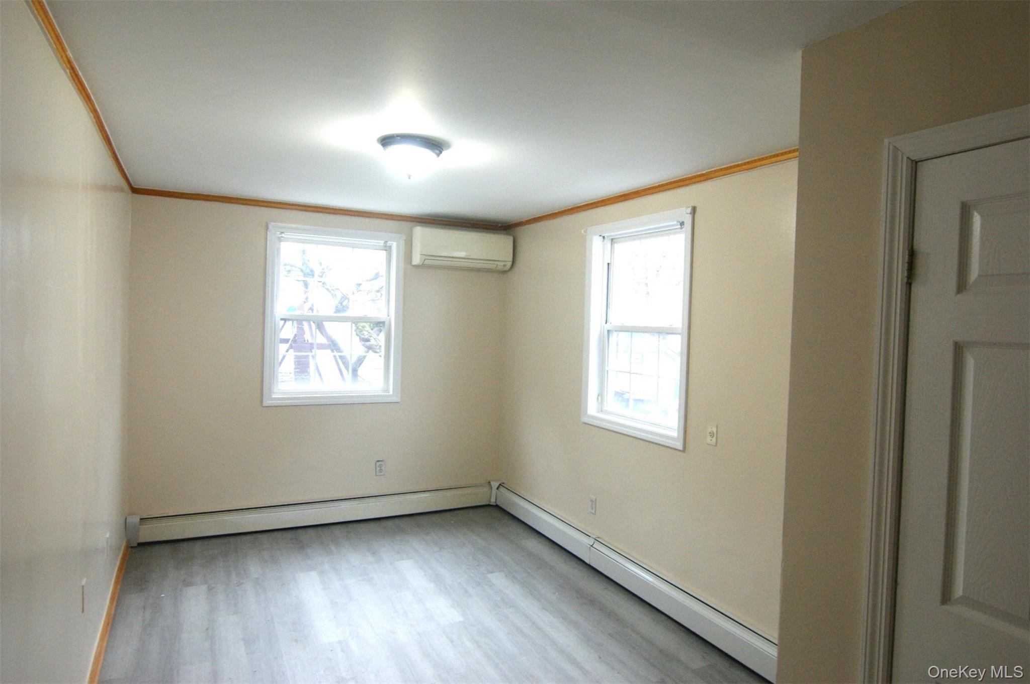 #6 photo, 5840 254th Street, Little Neck , NY 11362