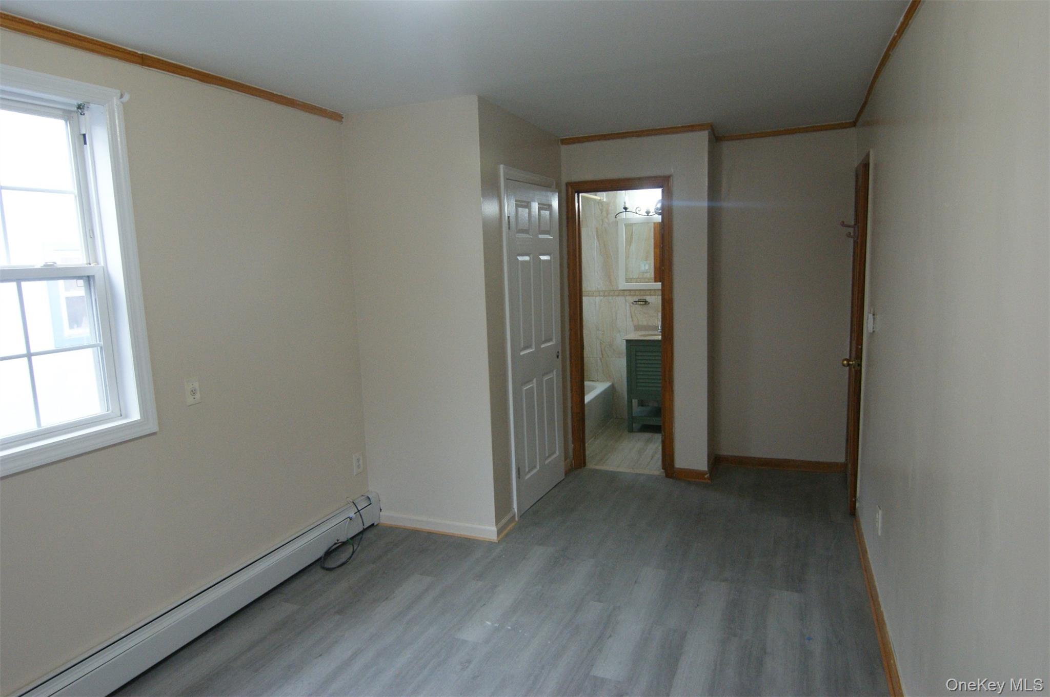 #7 photo, 5840 254th Street, Little Neck , NY 11362