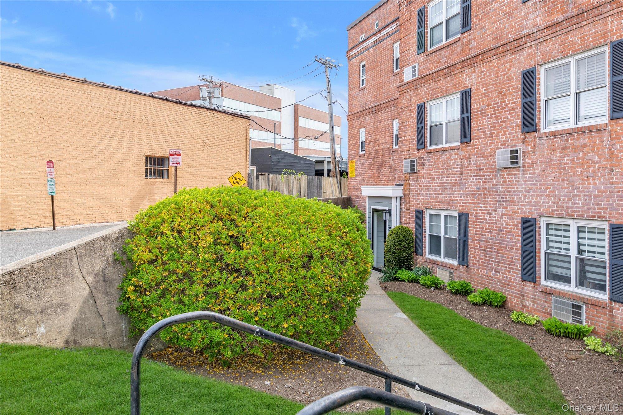 #1 photo, 21 S Village, Rockville Centre , NY 11570