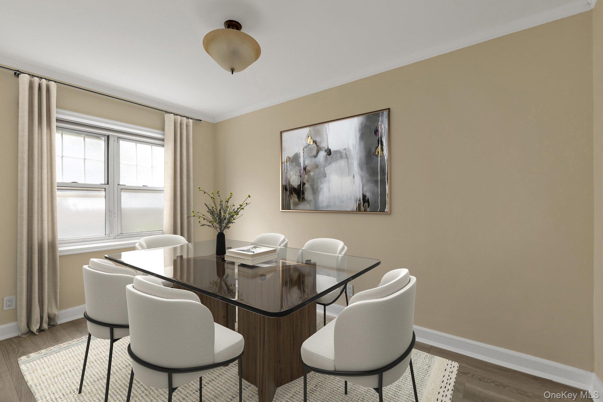 #5 photo, 21 S Village, Rockville Centre , NY 11570