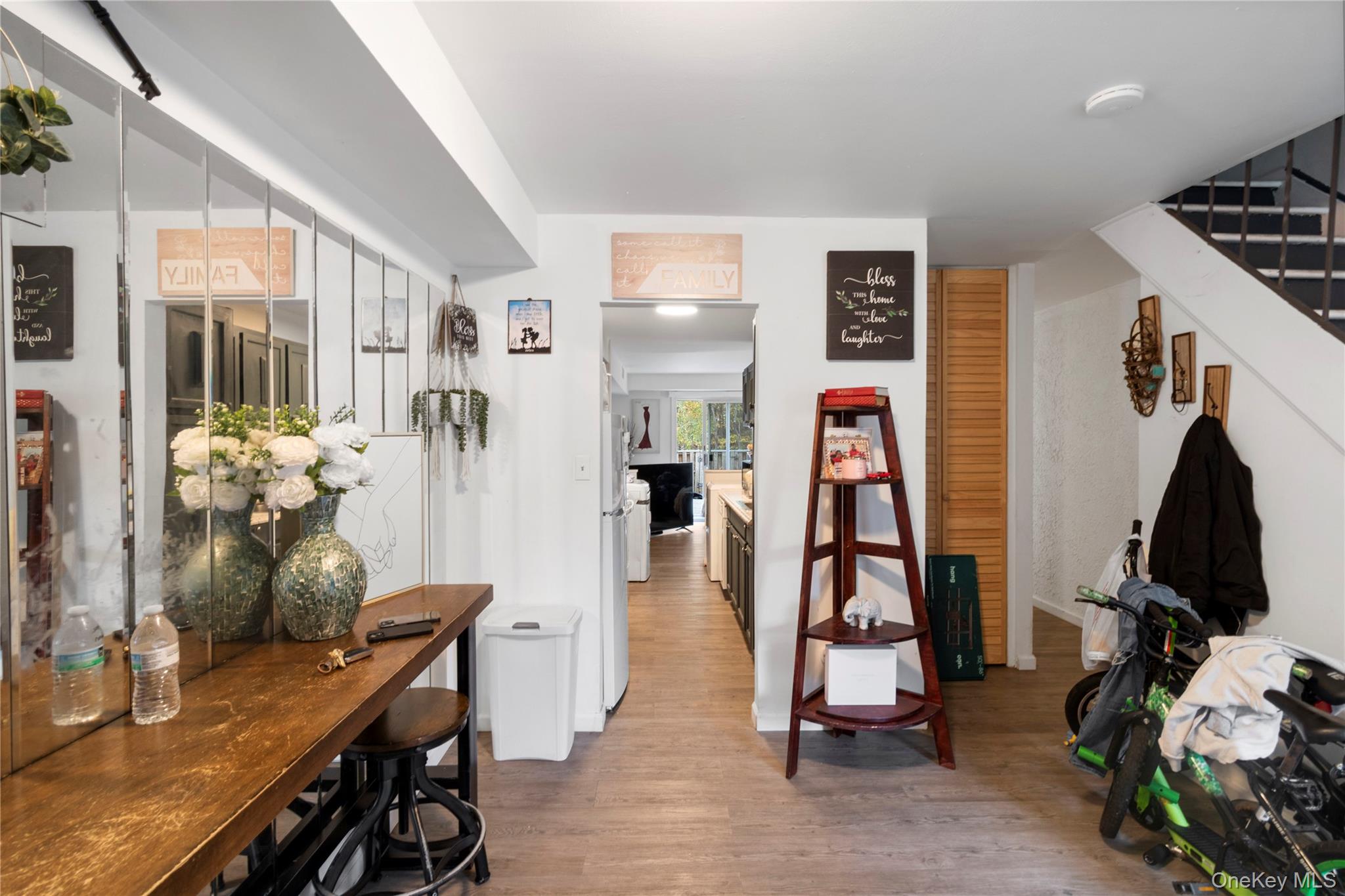 #4 photo, 231 Hill Rise, Calverton , NY 11933