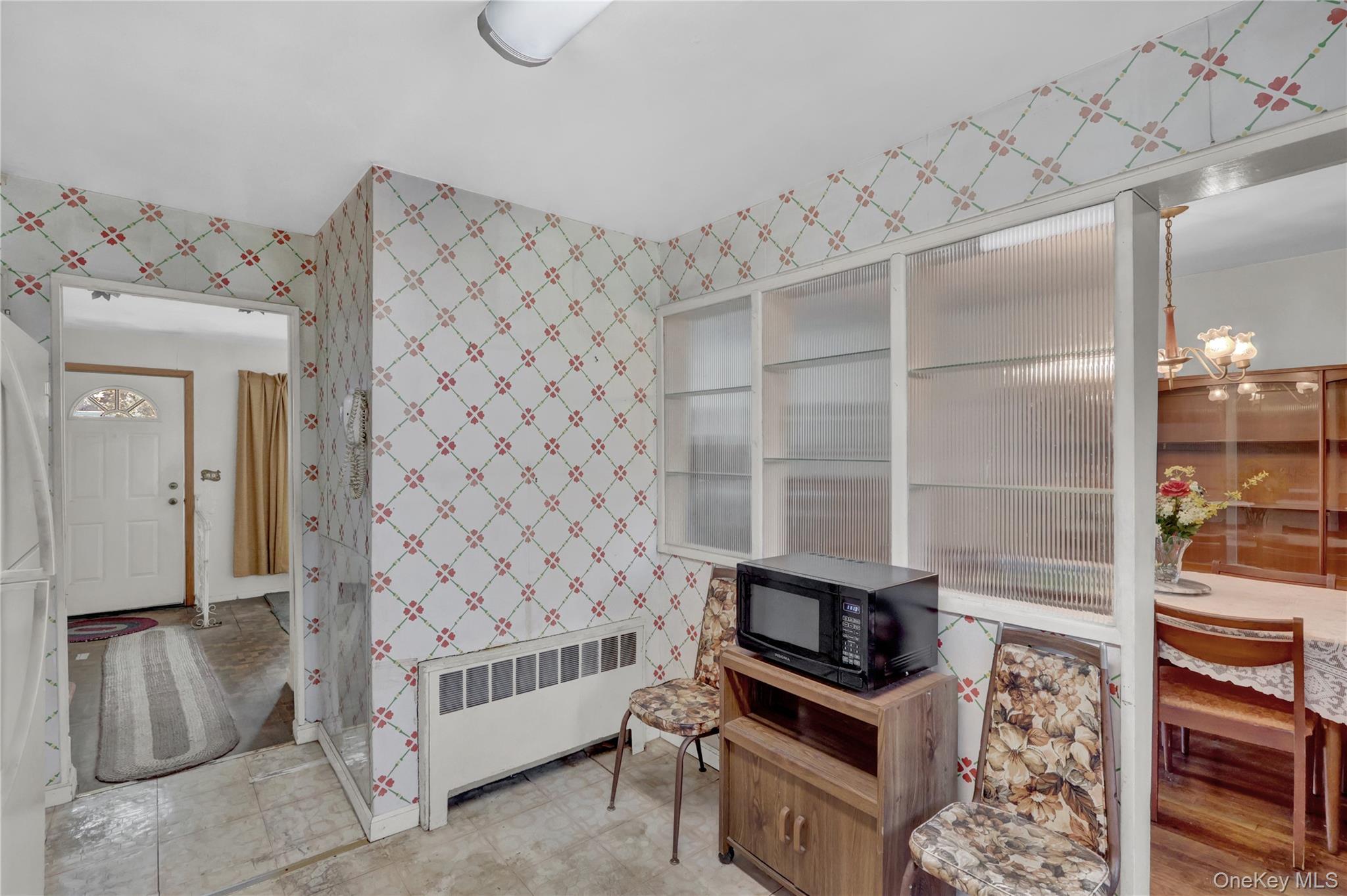 #18 photo, 31 Poplar Street, Massapequa , NY 11758