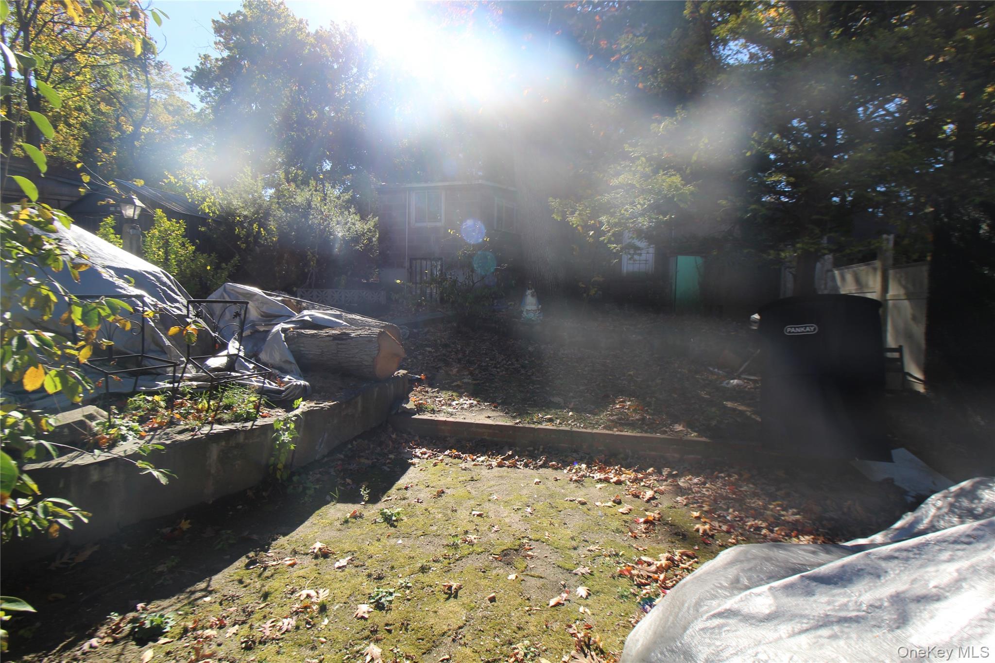 #10 photo, 568-L W 261st Street, Bronx , NY 10471