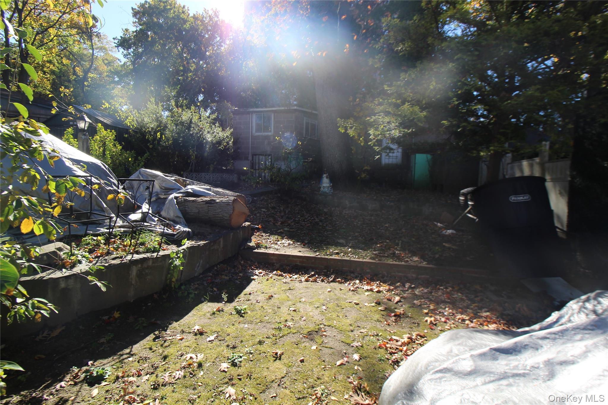 #11 photo, 568-L W 261st Street, Bronx , NY 10471