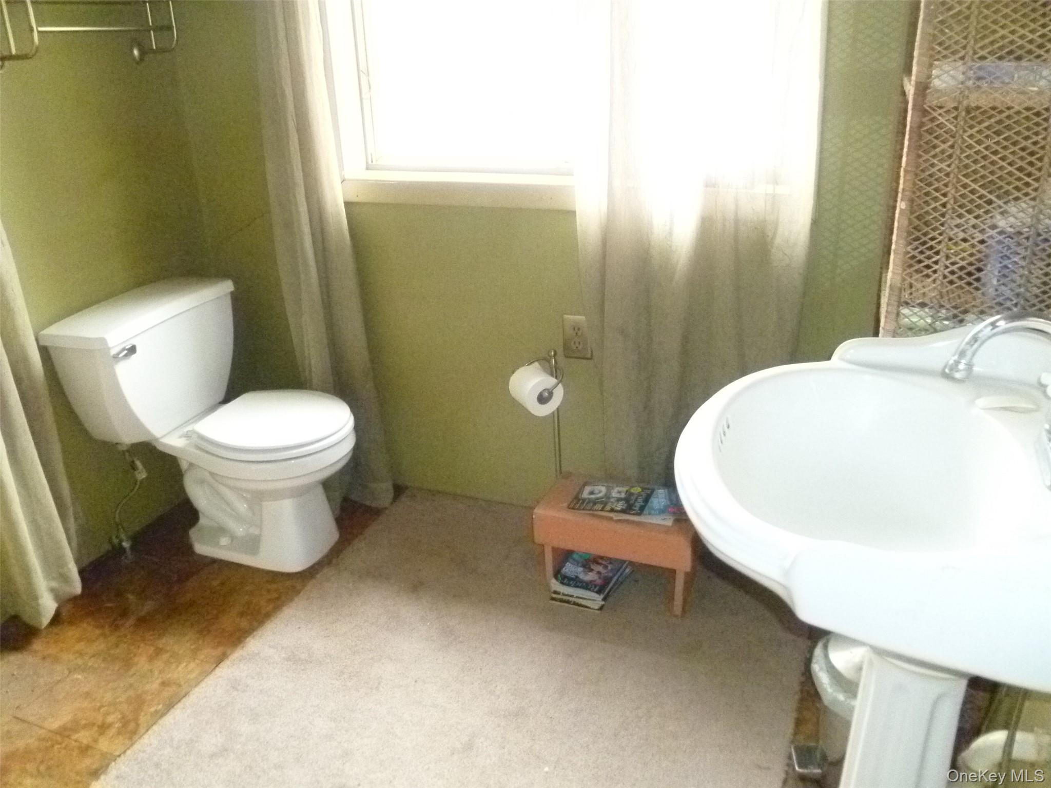 #19 photo, 624 Huckleberry Turnpike, Marlboro , NY 12542