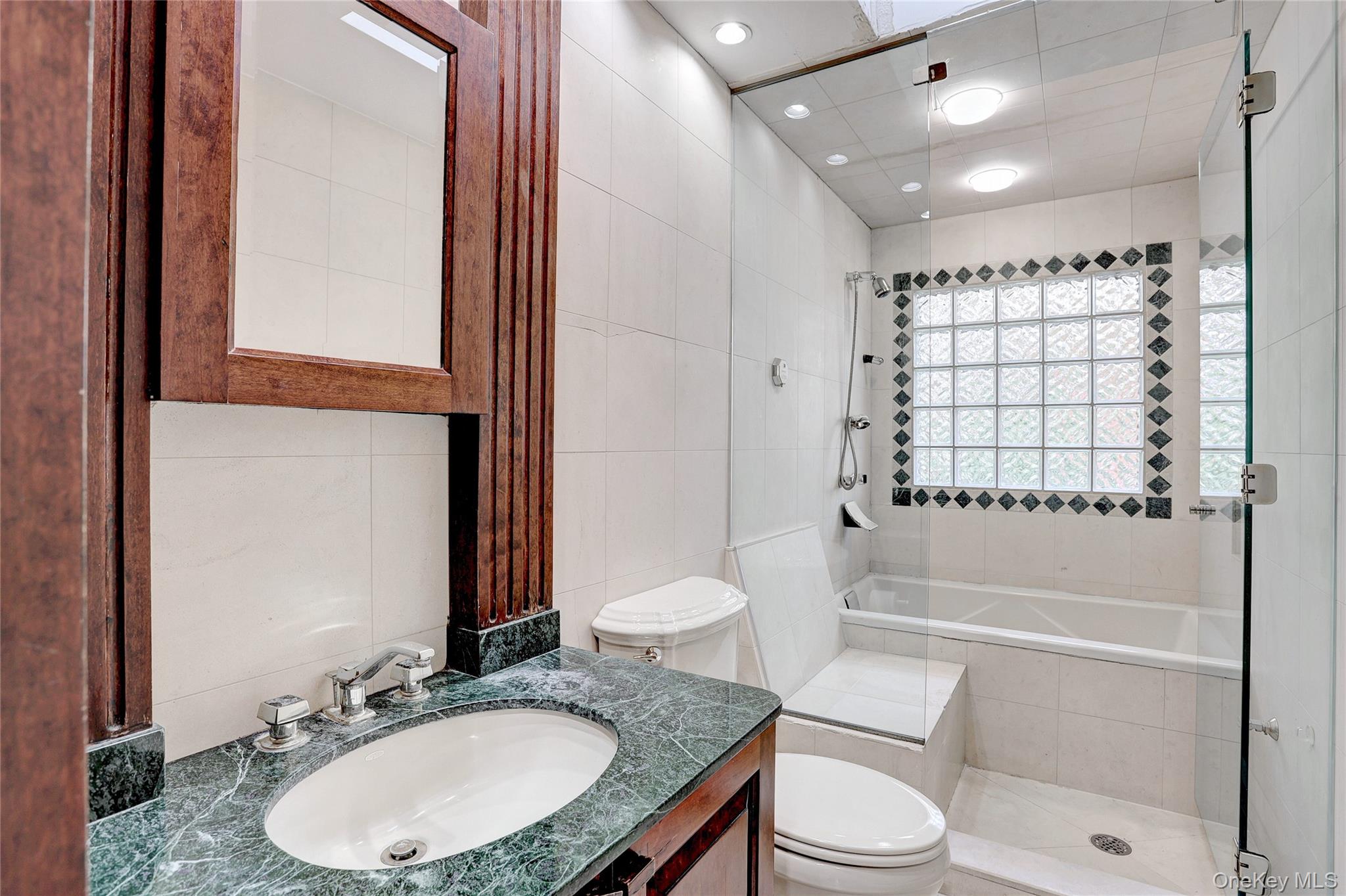 #17 photo, 23 Sherwood Ridge Road, Pomona , NY 10970