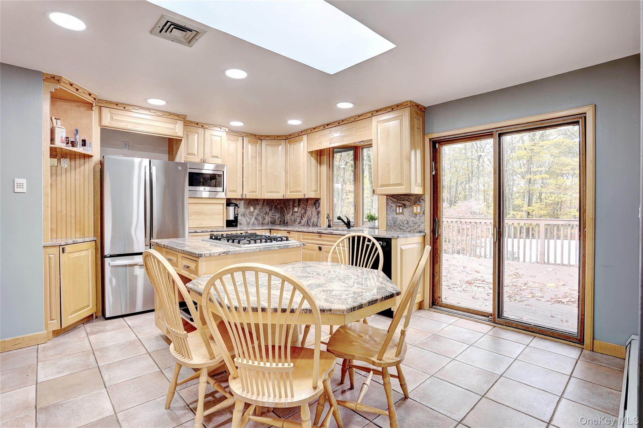 #7 photo, 23 Sherwood Ridge Road, Pomona , NY 10970