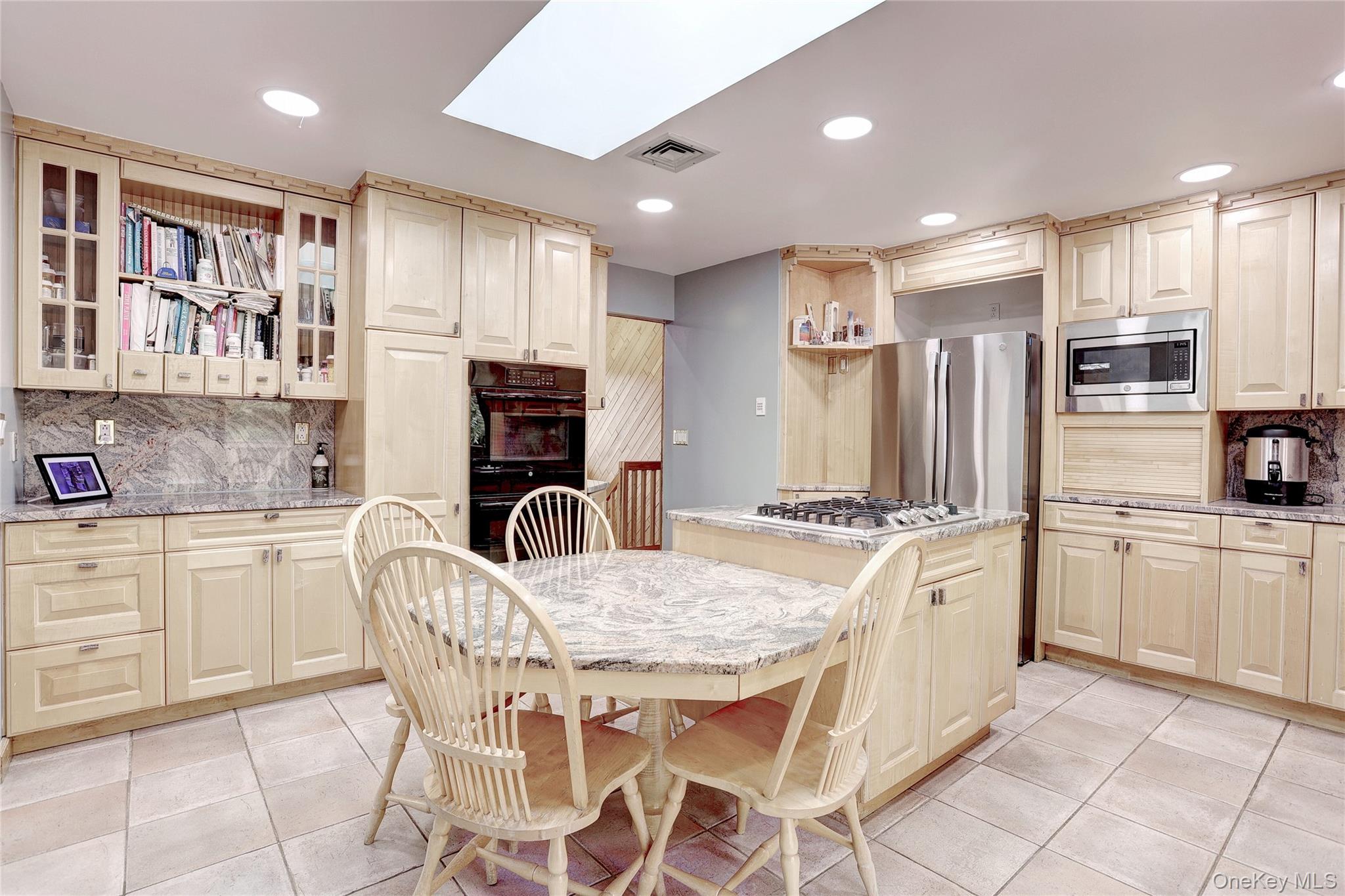 #8 photo, 23 Sherwood Ridge Road, Pomona , NY 10970