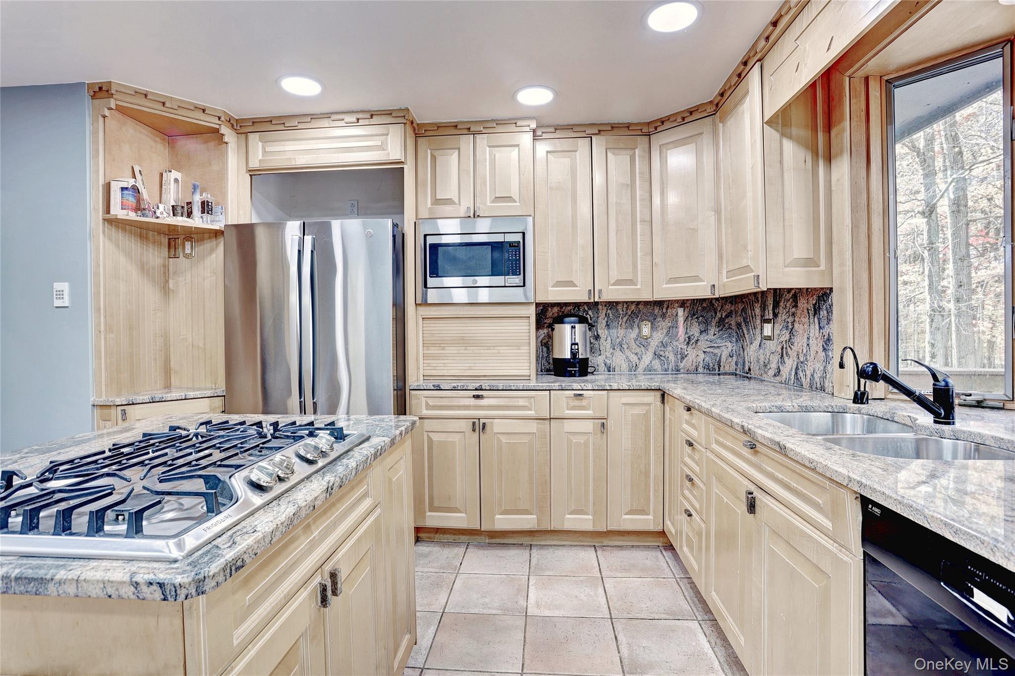 #9 photo, 23 Sherwood Ridge Road, Pomona , NY 10970