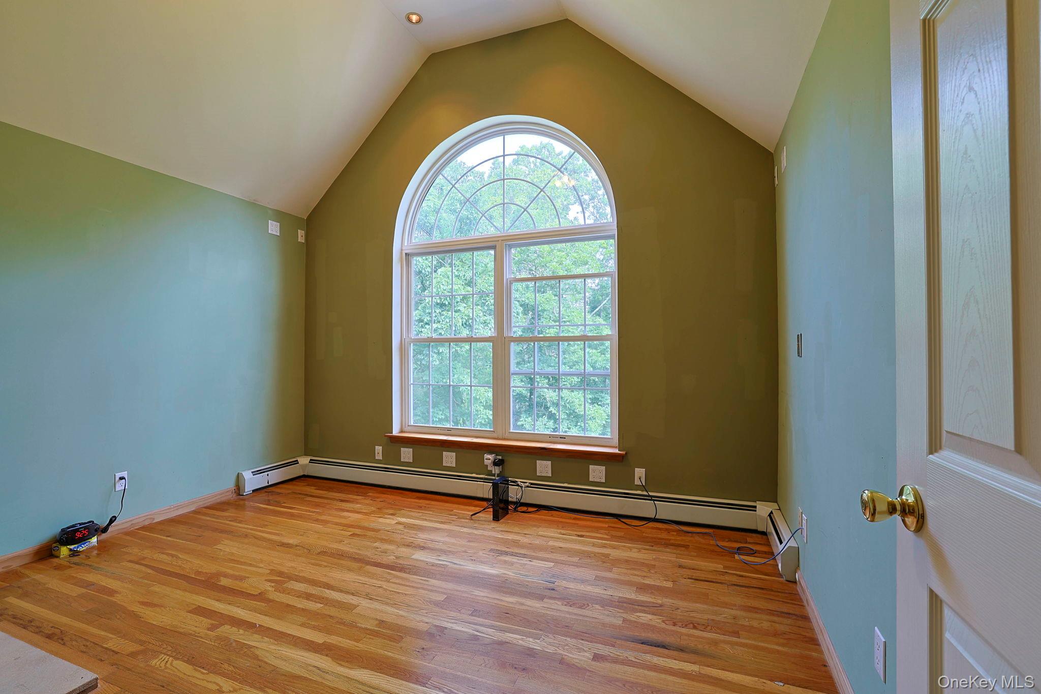 #15 photo, 2033 Little Britain Road, Rock Tavern , NY 12575