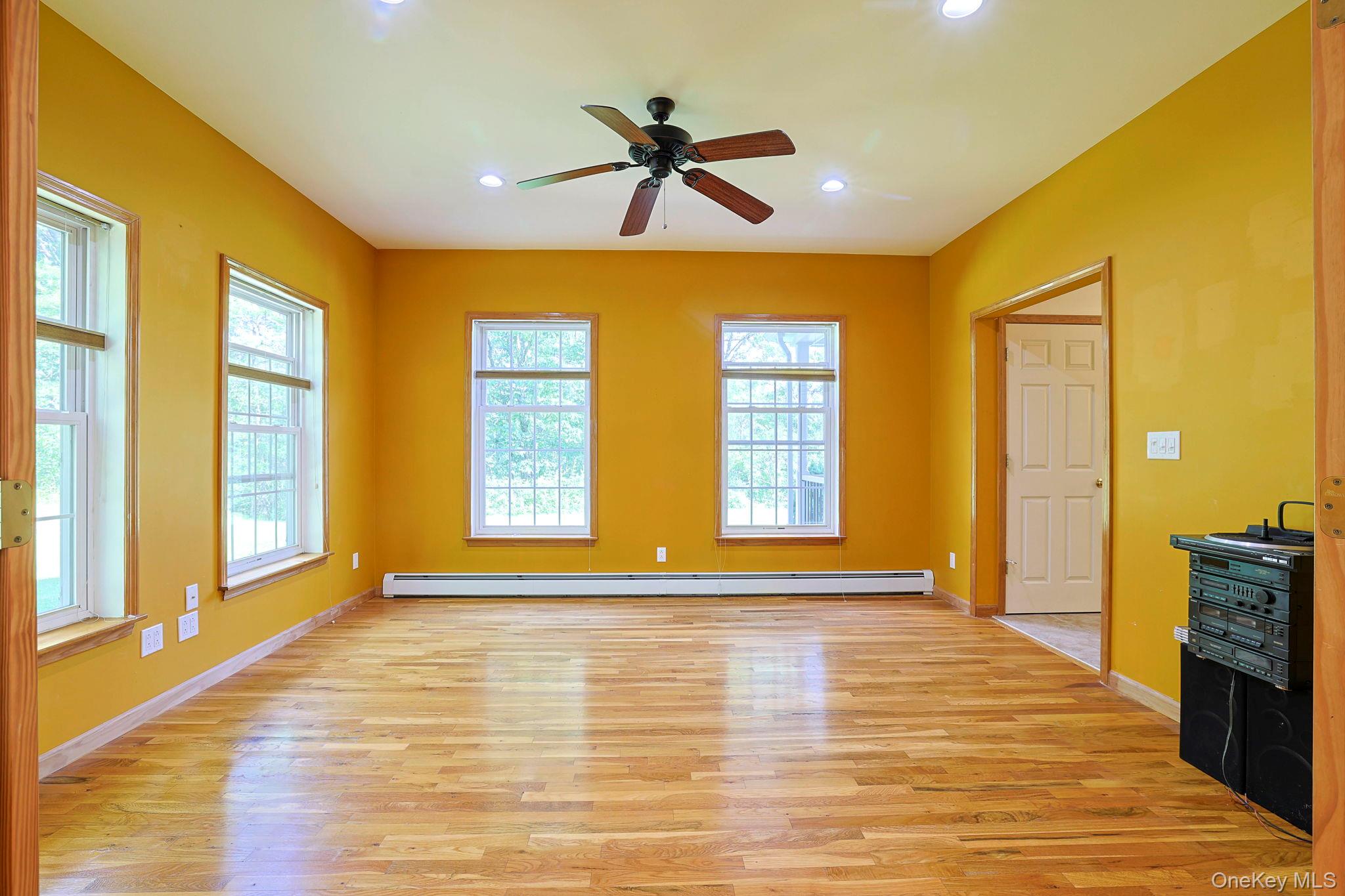 #5 photo, 2033 Little Britain Road, Rock Tavern , NY 12575