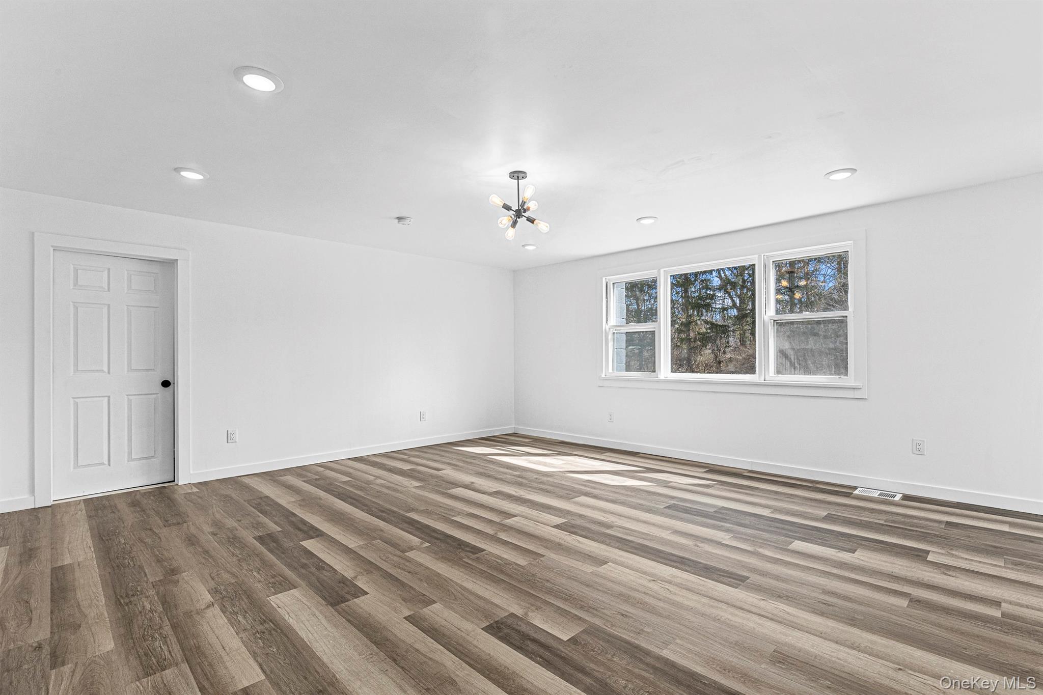 #13 photo, 786 N Clove Road, Lagrangeville , NY 12585