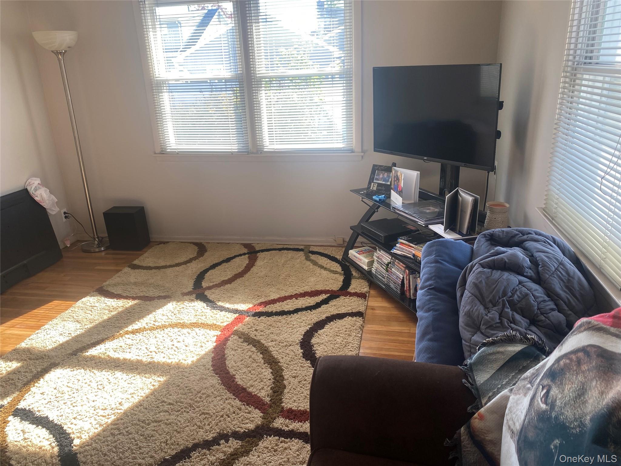 #2 photo, 47 Walnut Avenue, Farmingdale , NY 11735