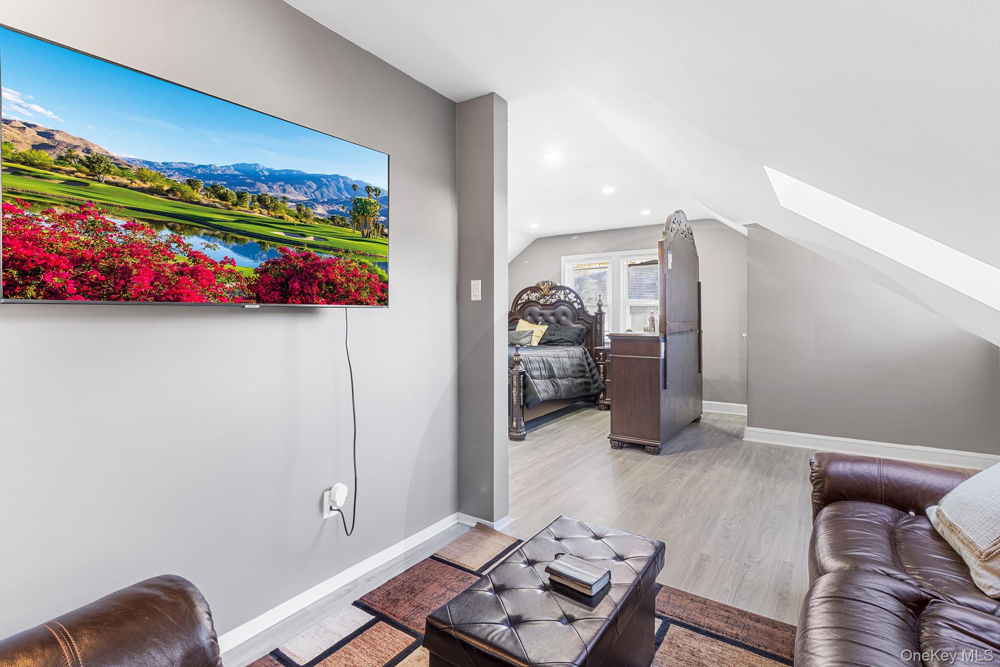 #15 photo, 800 Wesley Street, North Baldwin , NY 11510