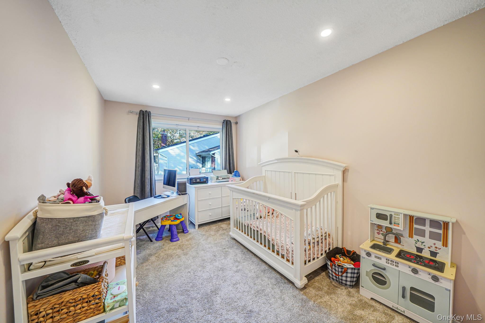 #13 photo, 227 Springmeadow Drive, Holbrook , NY 11741