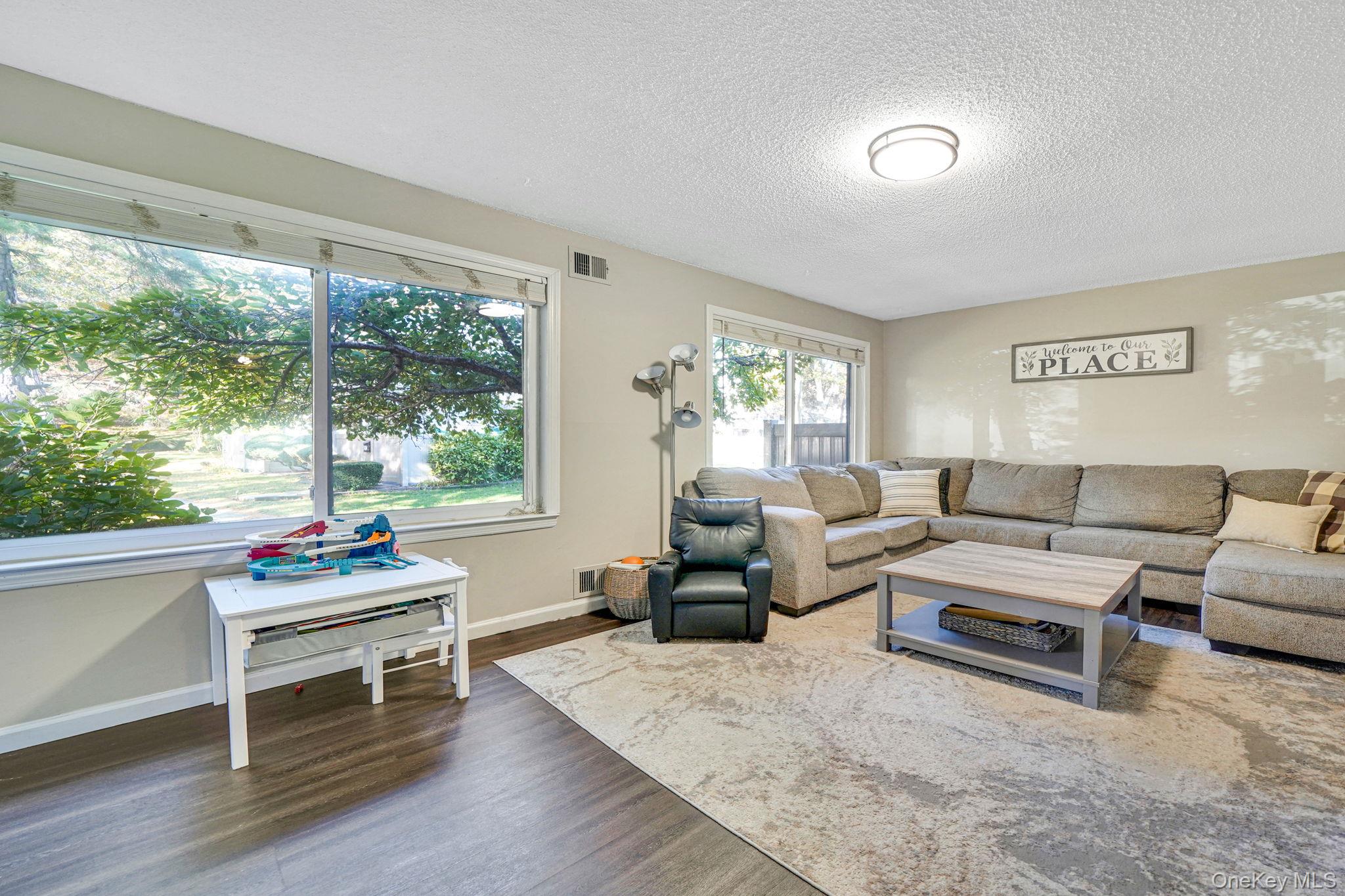 #5 photo, 227 Springmeadow Drive, Holbrook , NY 11741