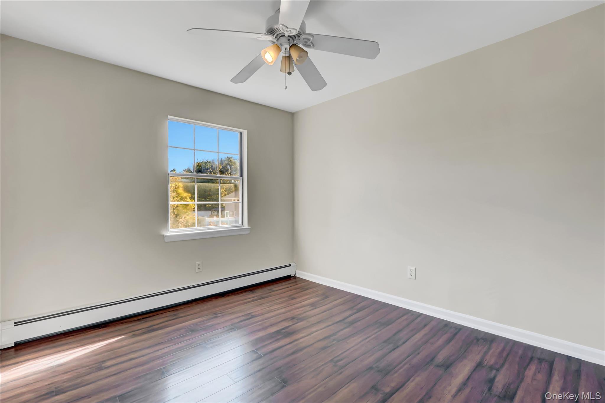 #18 photo, 20 Gabon Lane, Coram , NY 11727