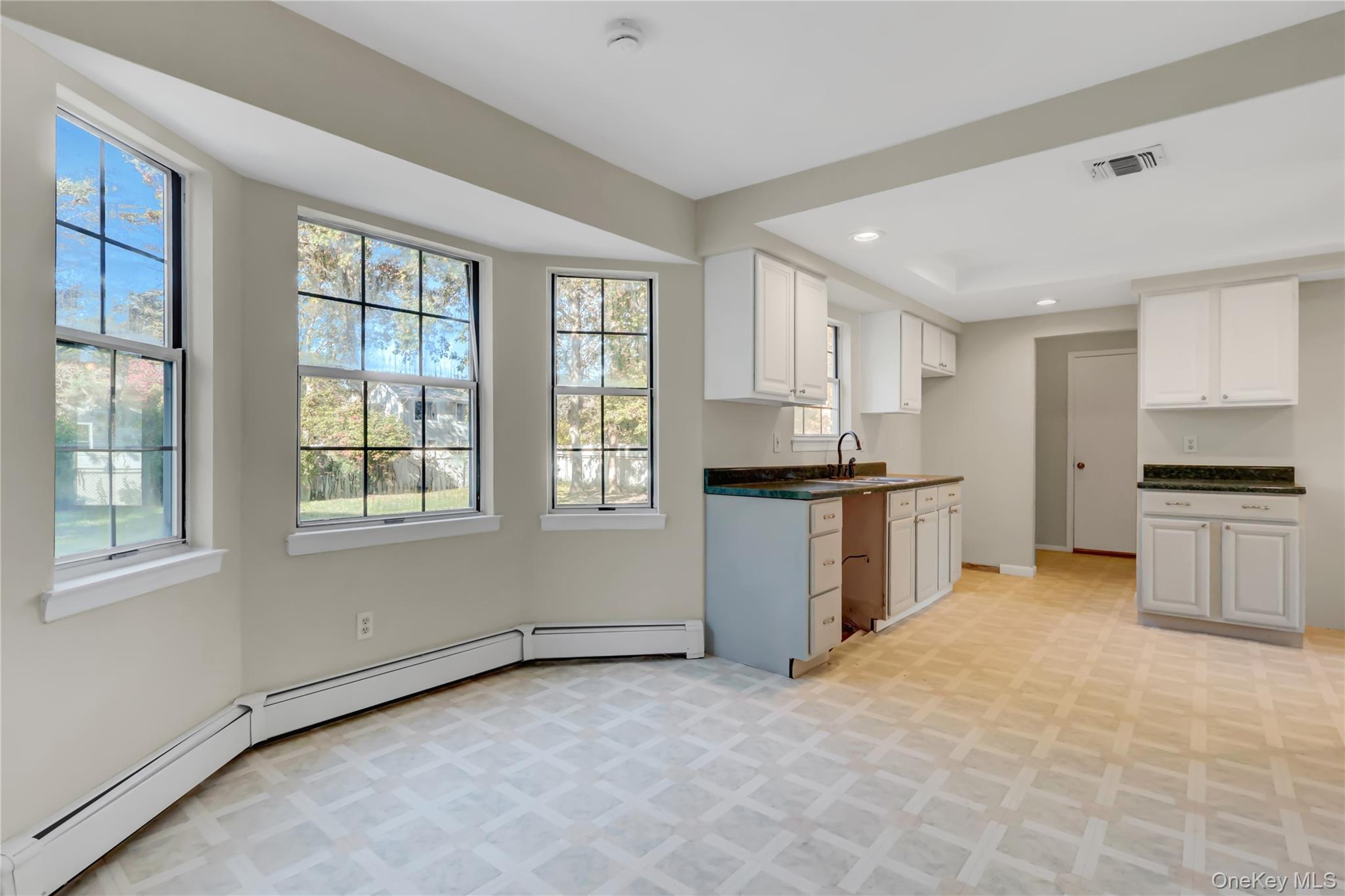 #9 photo, 20 Gabon Lane, Coram , NY 11727