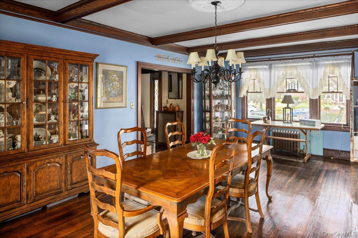 #10 photo, 331 Mineola Boulevard, Mineola , NY 11501